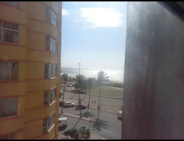 2 BEDROOM FLAT TO LET IN SOUTH BEACH